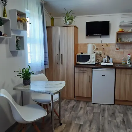 Napsugar Vendeghaz Lejlighed Kiskoros