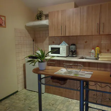 Apartman Napsugár *