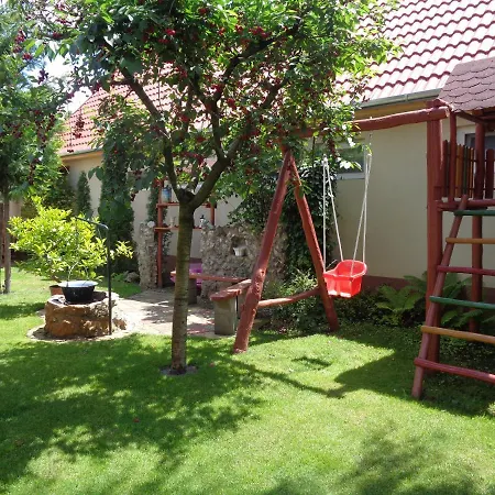 Apartmán Napsugar Vendeghaz *