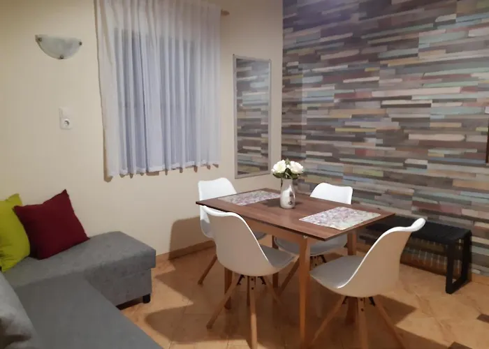 Napsugar Vendeghaz Apartament *